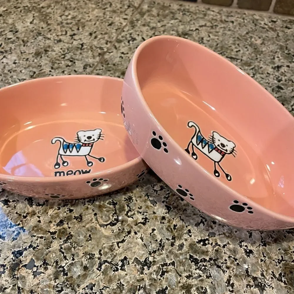 Pet Rageous Adorable Peach Ceramic Cat Bowls set of 2